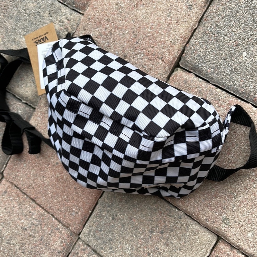 Brand new Authentic VANS Uni-Pak Checkered Unisex VN0A3WKDP2T  NWT
Fanny pack - Picture 5 of 16